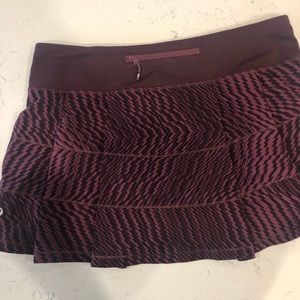 Women’s LuLulemon Burgundy Skort